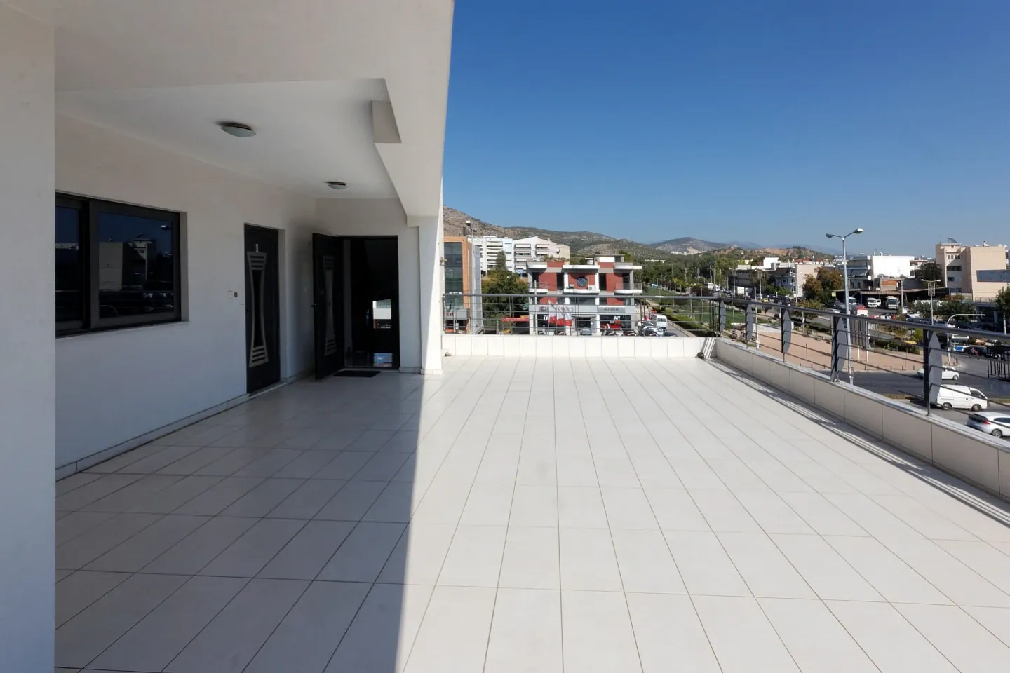 Χαϊδάρι κτήριο γραφείων 1.250 τ.μ, προς πώληση - φωτογραφία 1 από 5