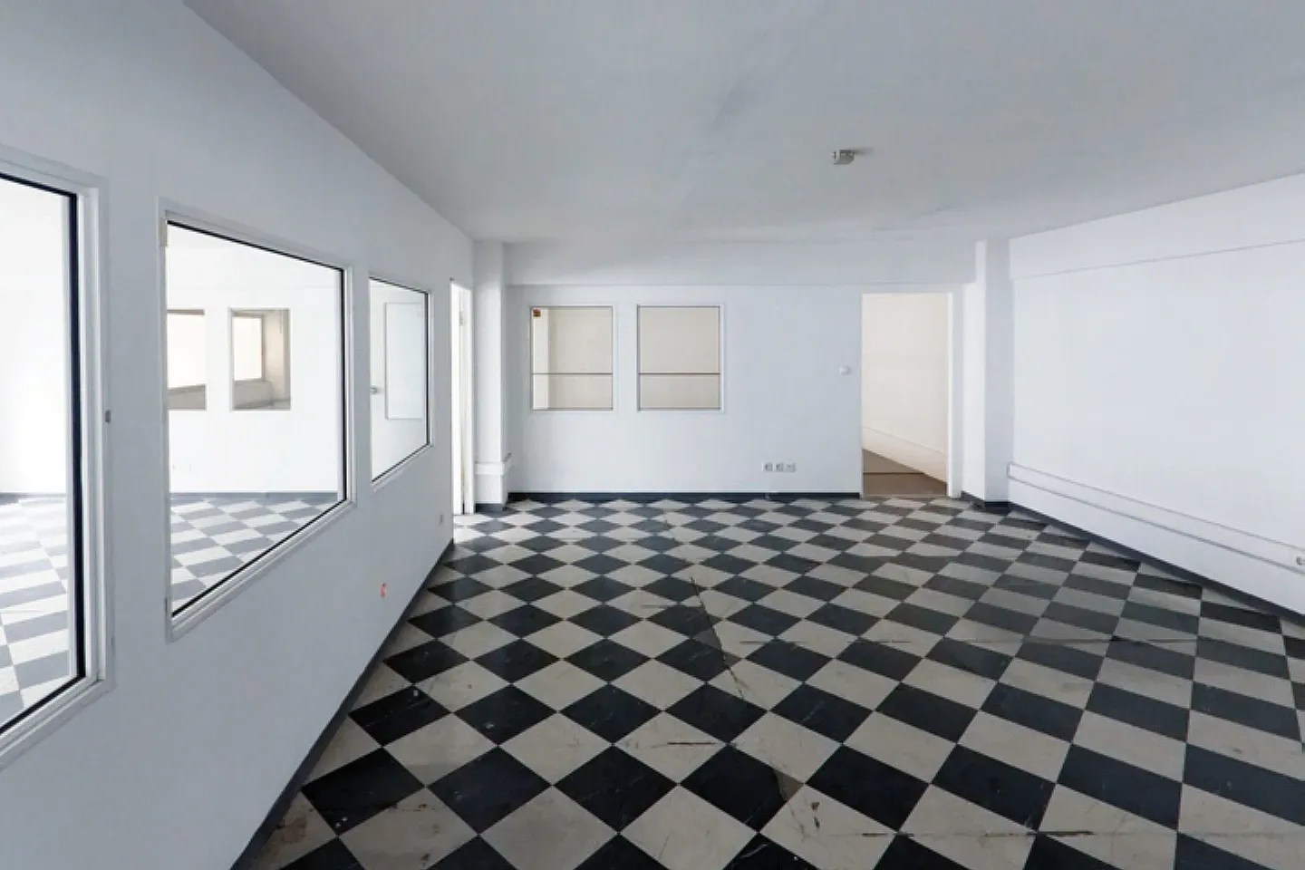 Property 1082 - Photo 185