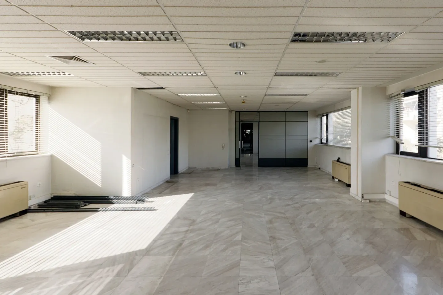 Marousi office buildings 2.000 sq.m, for rent - photo 1 of 6