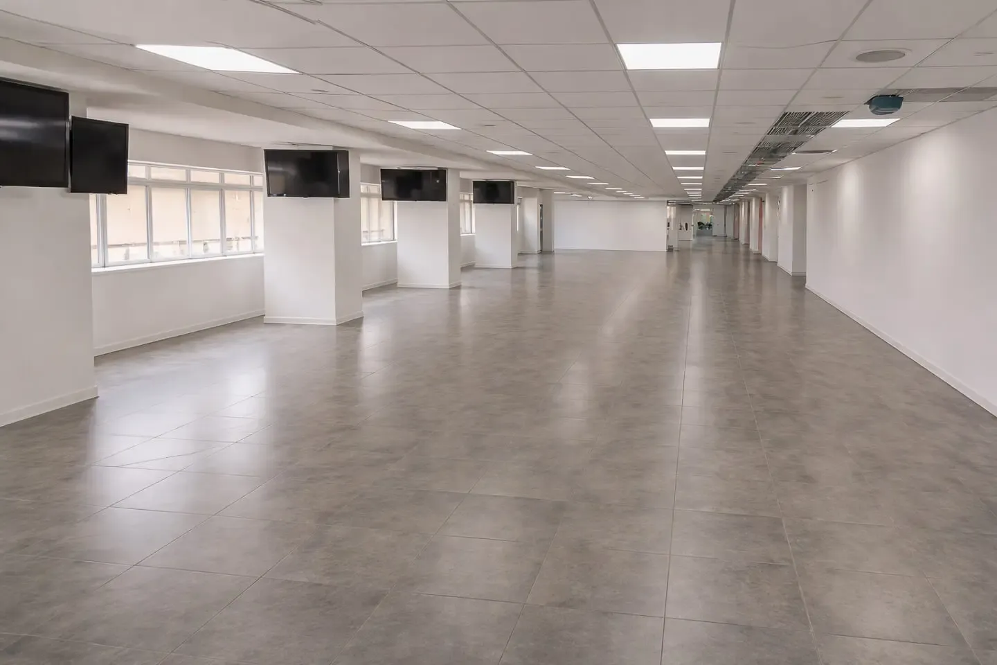 Kallithea office 476 sq.m, for rent - photo 1 of 3