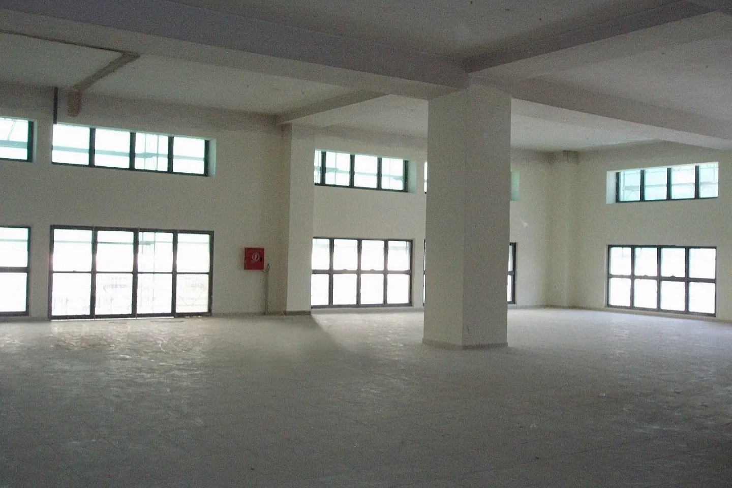 Akadimia Platonos office buildings 3.800 sq.m, for rent - photo 1 of 9