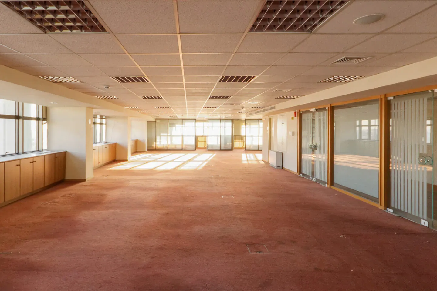 Kallithea office 250 sq.m, for rent - photo 1 of 3