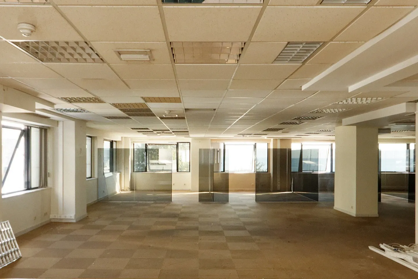 Center Port office 280 sq.m, for rent - photo 1 of 2