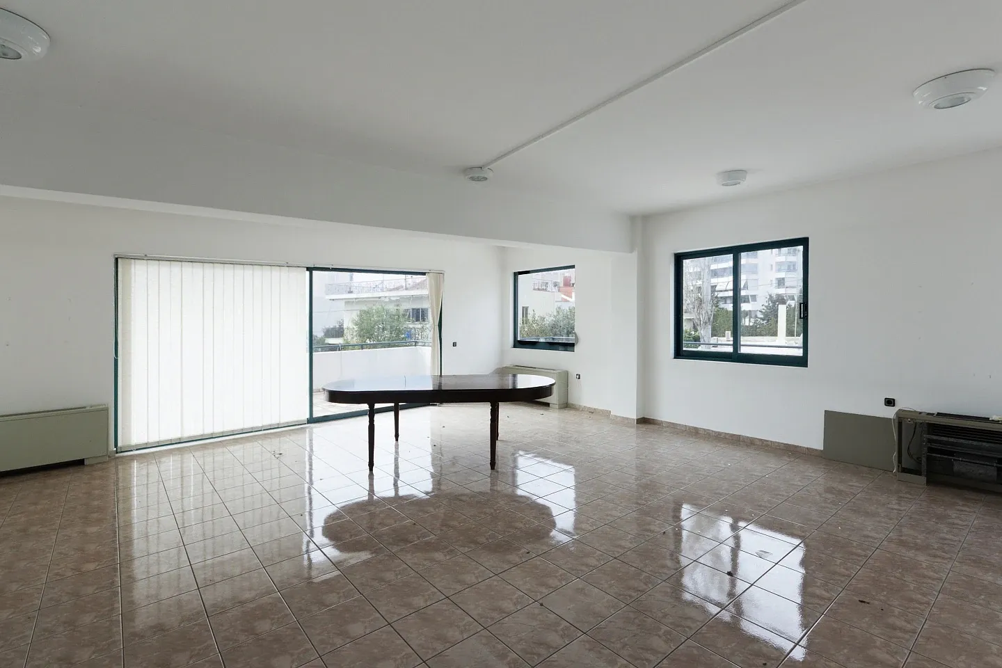 Μαρούσι κτήριο γραφείων 1.950 τ.μ, προς πώληση - φωτογραφία 1 από 5