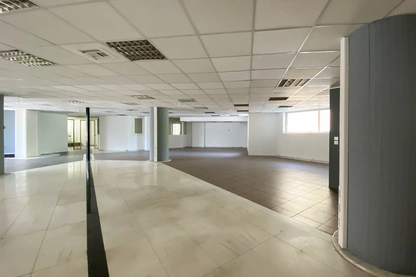 Marousi office 443 sq.m, for rent - photo 1 of 4