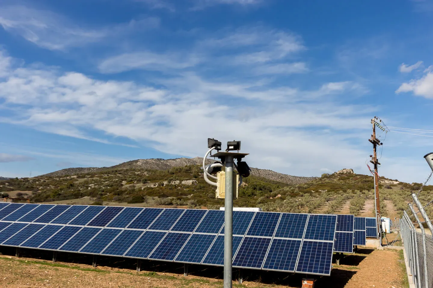 Central Greece solar park 800 kW, for sale - photo 1 of 2