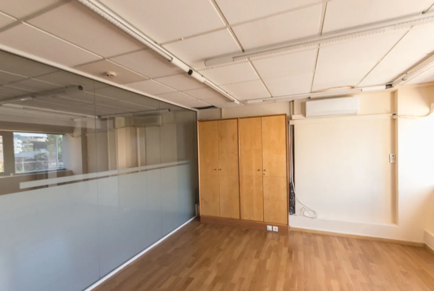 Chalandri office 270 sq.m, for rent - photo 1 of 3