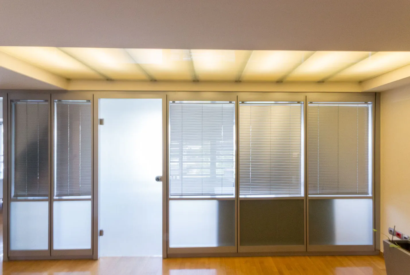 Χαλάνδρι γραφείο 230 τ.μ, προς πώληση - φωτογραφία 1 από 11