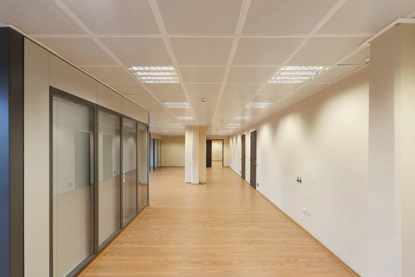 Chalandri office 270 sq.m, for rent - photo 1 of 3