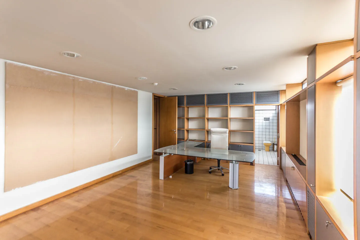 Μαρούσι κτήριο 2.500 τ.μ, προς πώληση - φωτογραφία 1 από 9