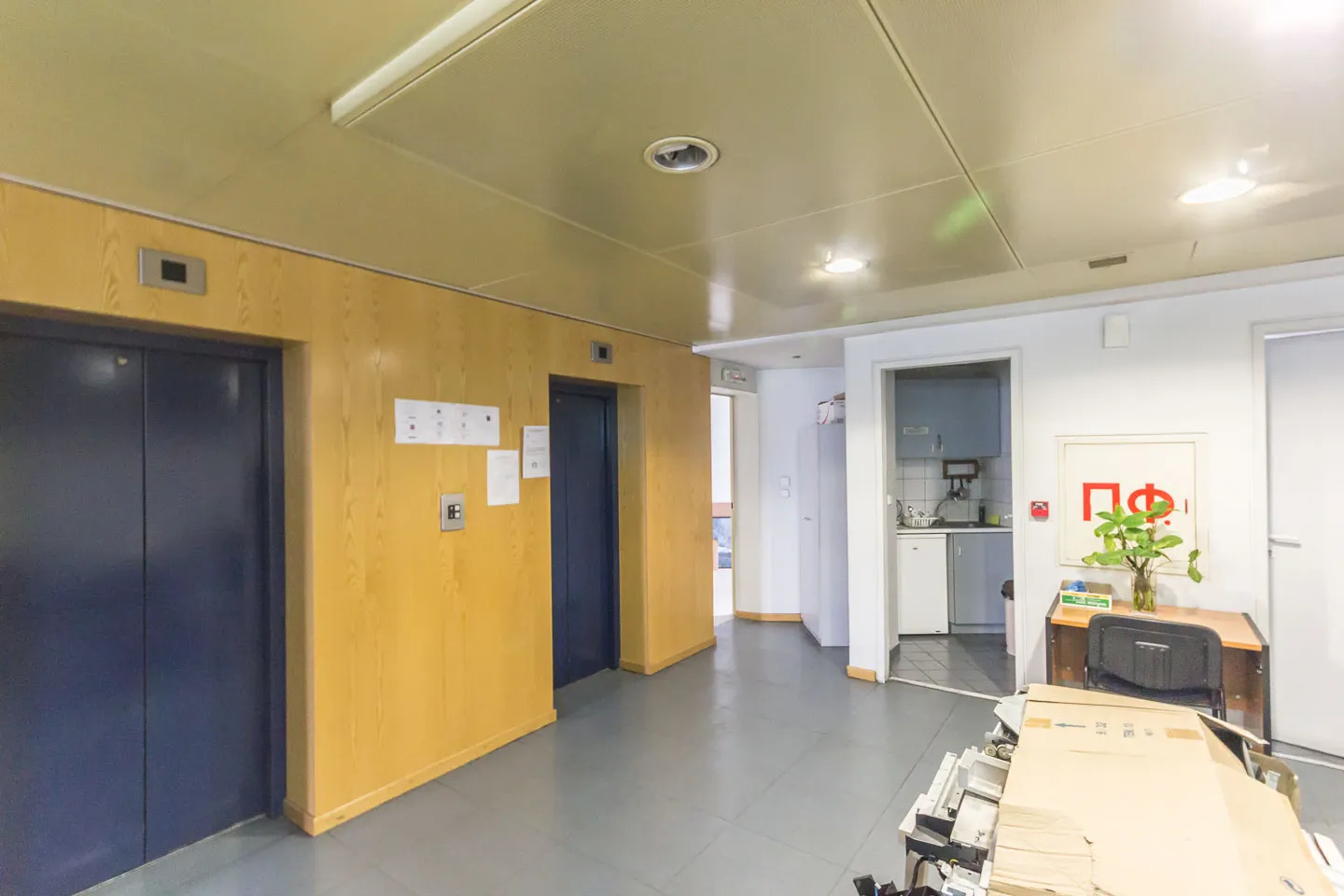 Ampelokipi building 3.800 sq.m, for rent - photo 1 of 6