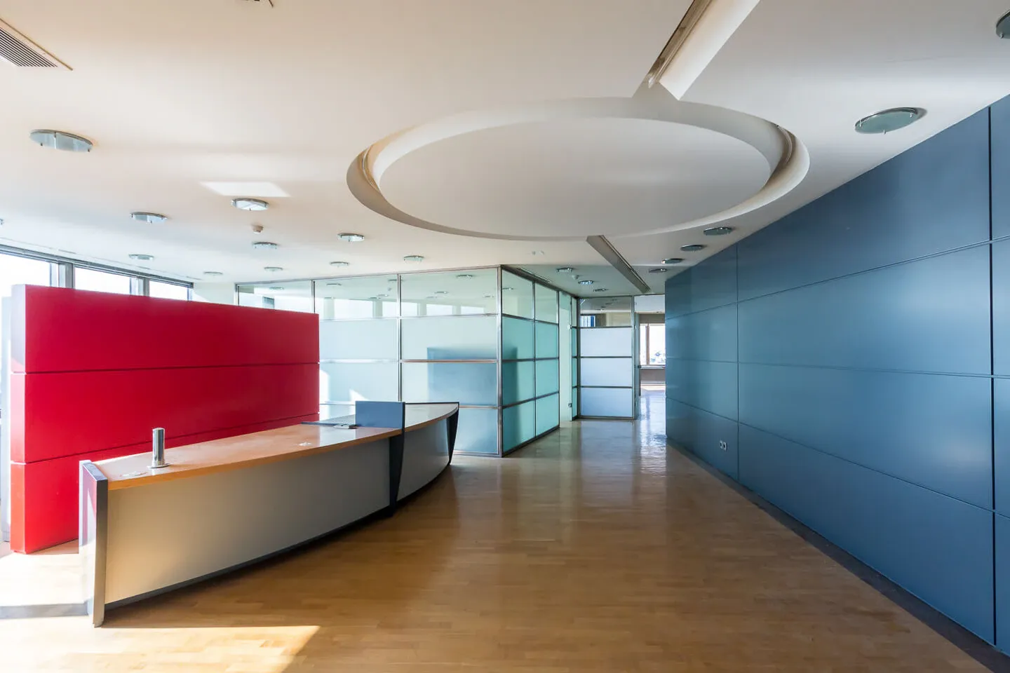 Marousi office 300 sq.m, for rent - photo 1 of 8