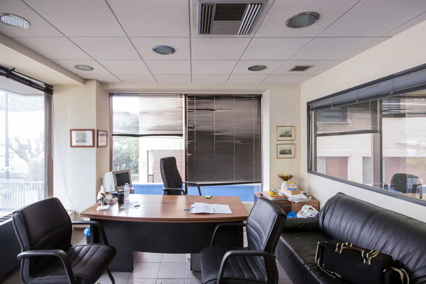 Κολωνάκι γραφείο 600 τ.μ, προς πώληση - φωτογραφία 1 από 8