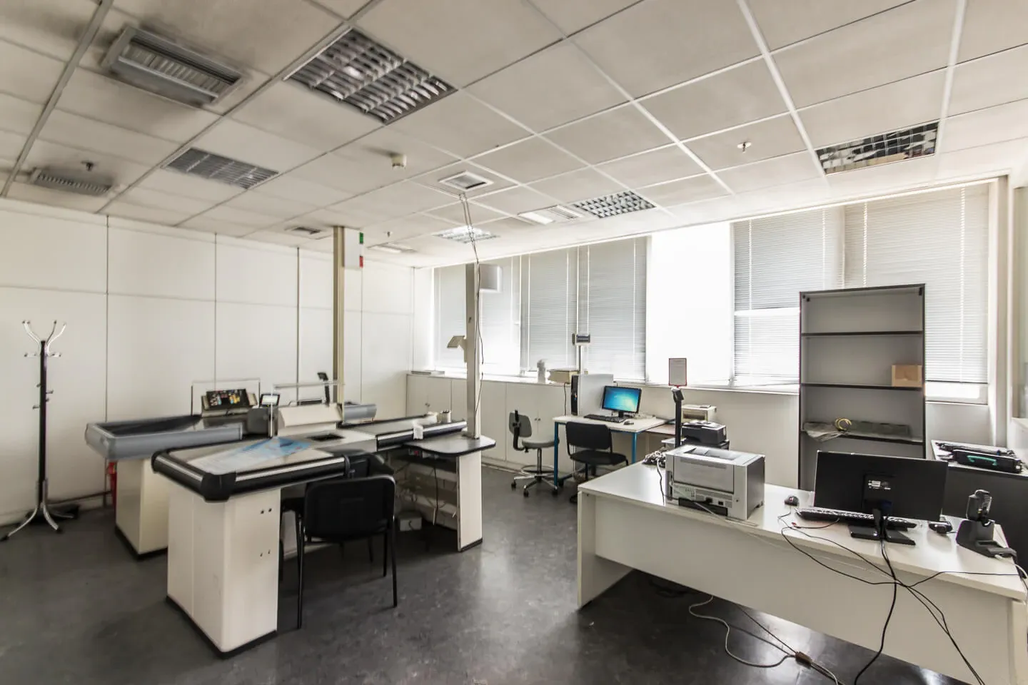 Metamorfosi office 1.500 sq.m, for rent - photo 1 of 3