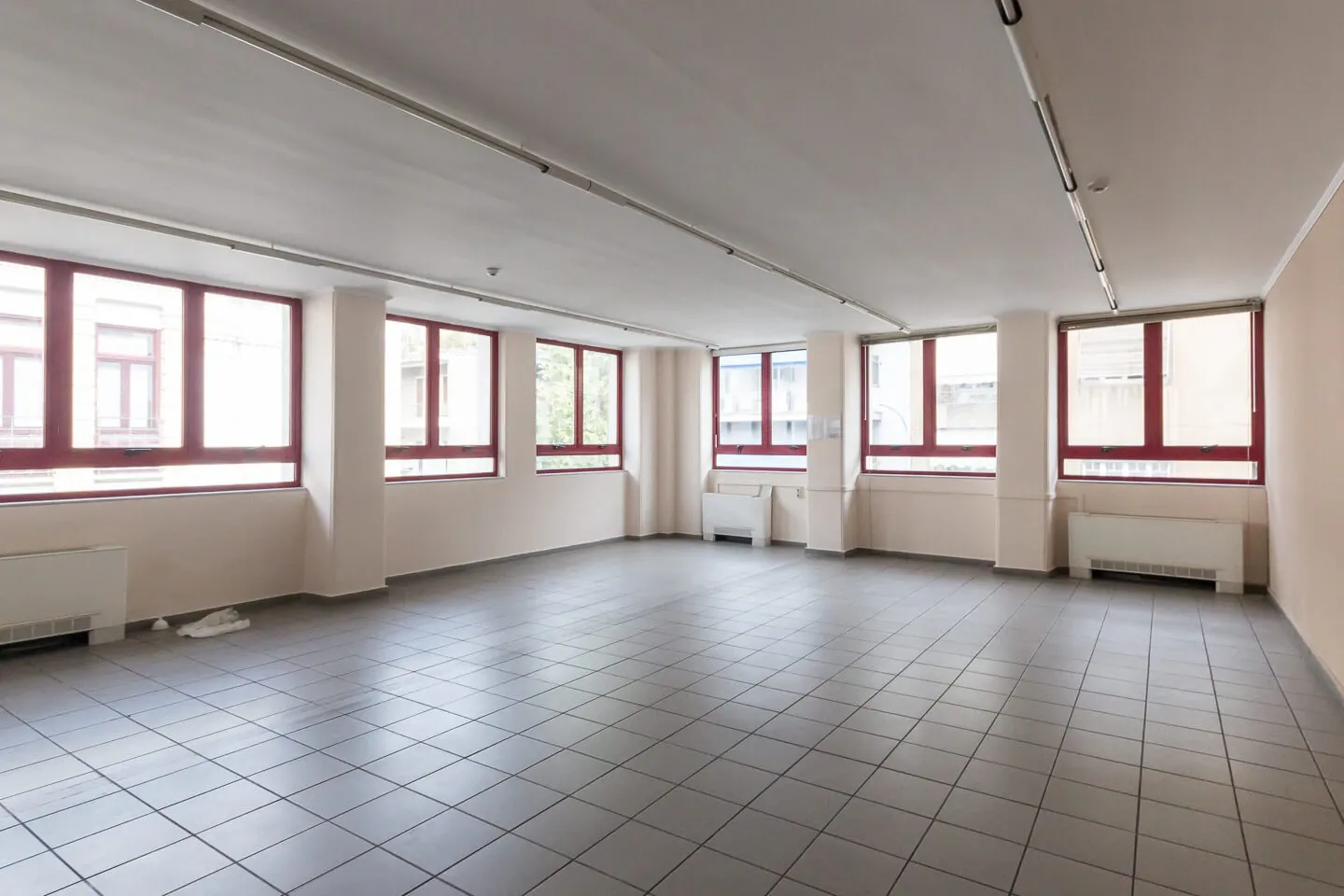 Property 2077 - Photo 6815