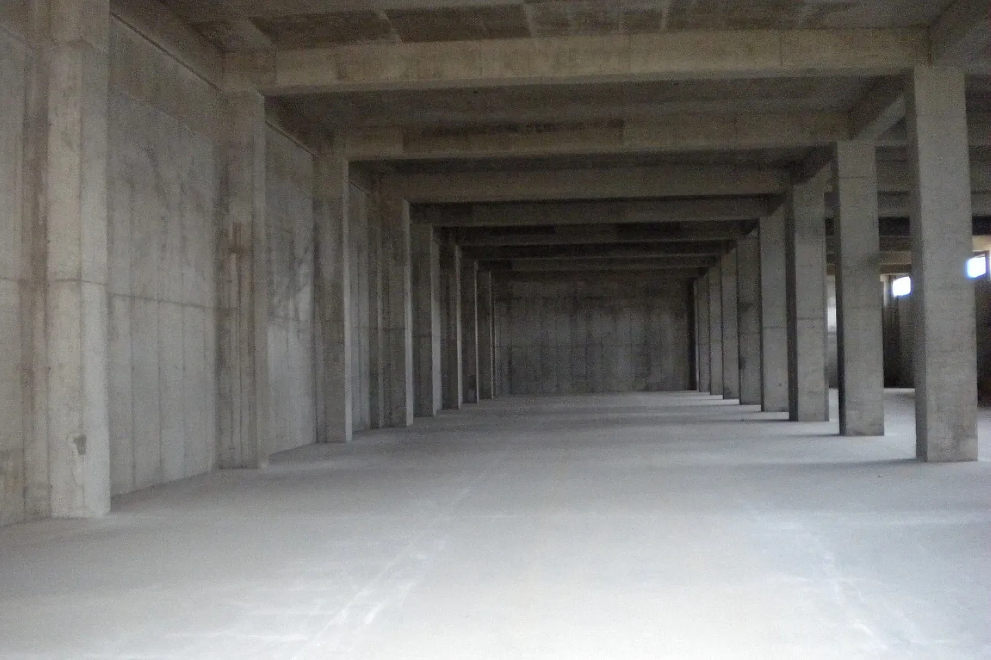 Aspropyrgos warehouse logistics 1.600 sq.m, for rent - photo 1 of 4