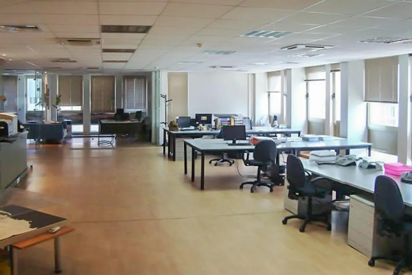 Center Syndagma office 297 sq.m, for rent - photo 1 of 5