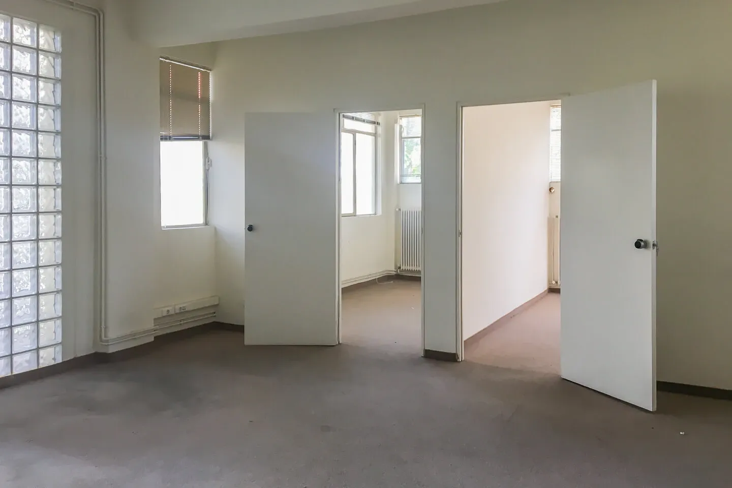 Property 2325 - Photo 8066