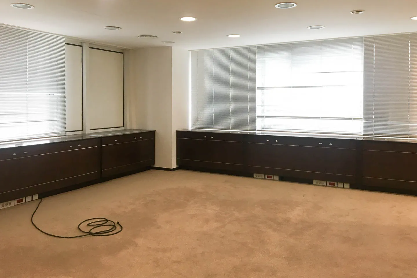 Marousi office 670 sq.m, for rent - photo 1 of 6