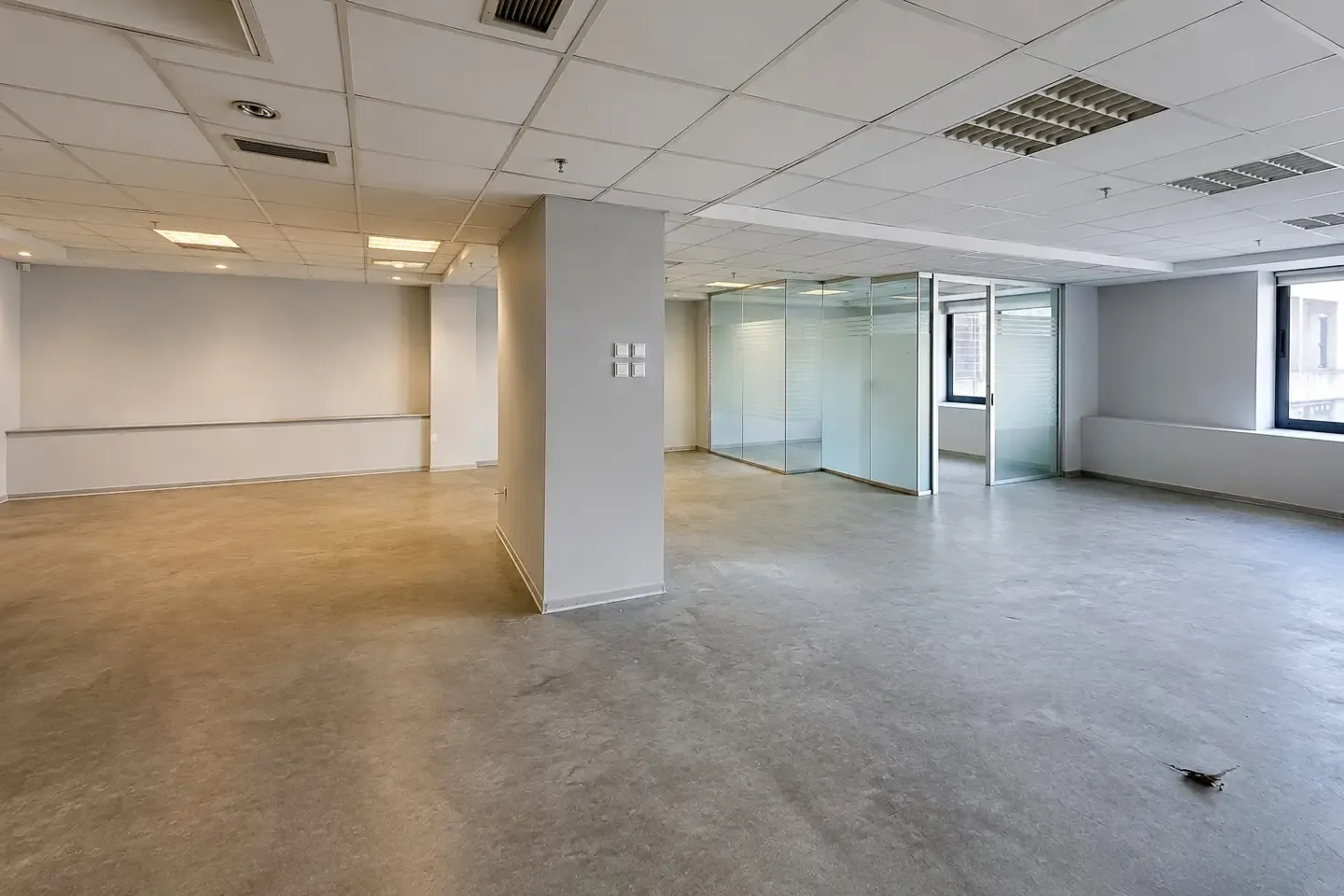 Καλλιθέα γραφείο 470 τ.μ, προς ενοικίαση | ref. 2348 - φωτογραφία 1 από 6