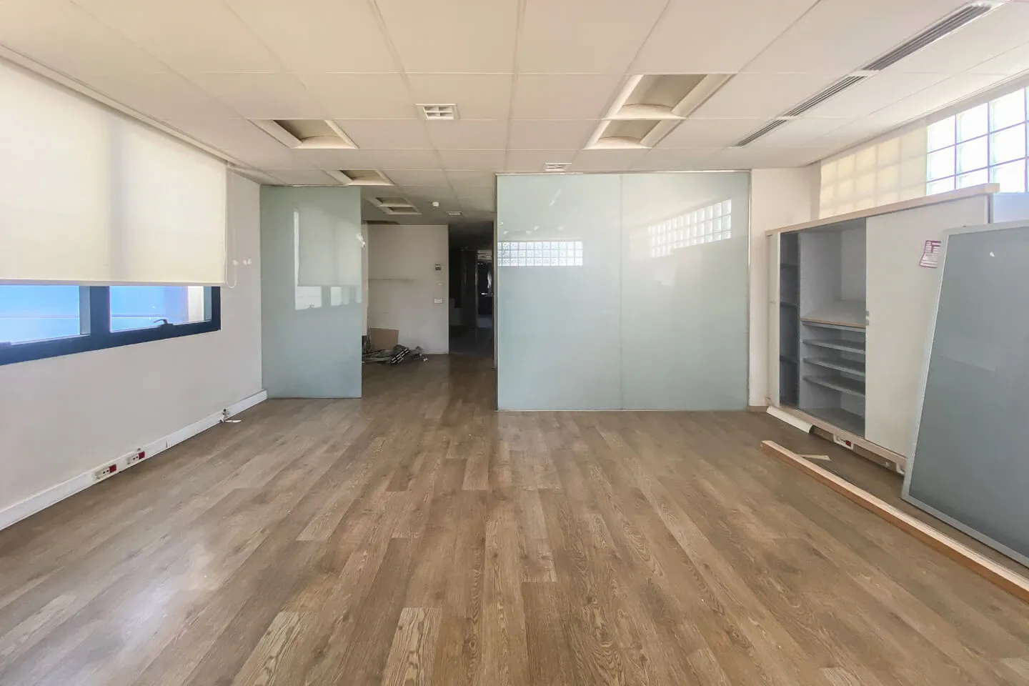 Chalandri building 590 sq.m, for rent - photo 1 of 4