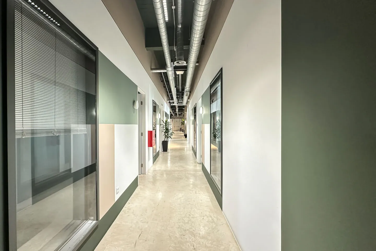 Χαλάνδρι κτήριο 2.355 τ.μ, προς πώληση - φωτογραφία 1 από 5