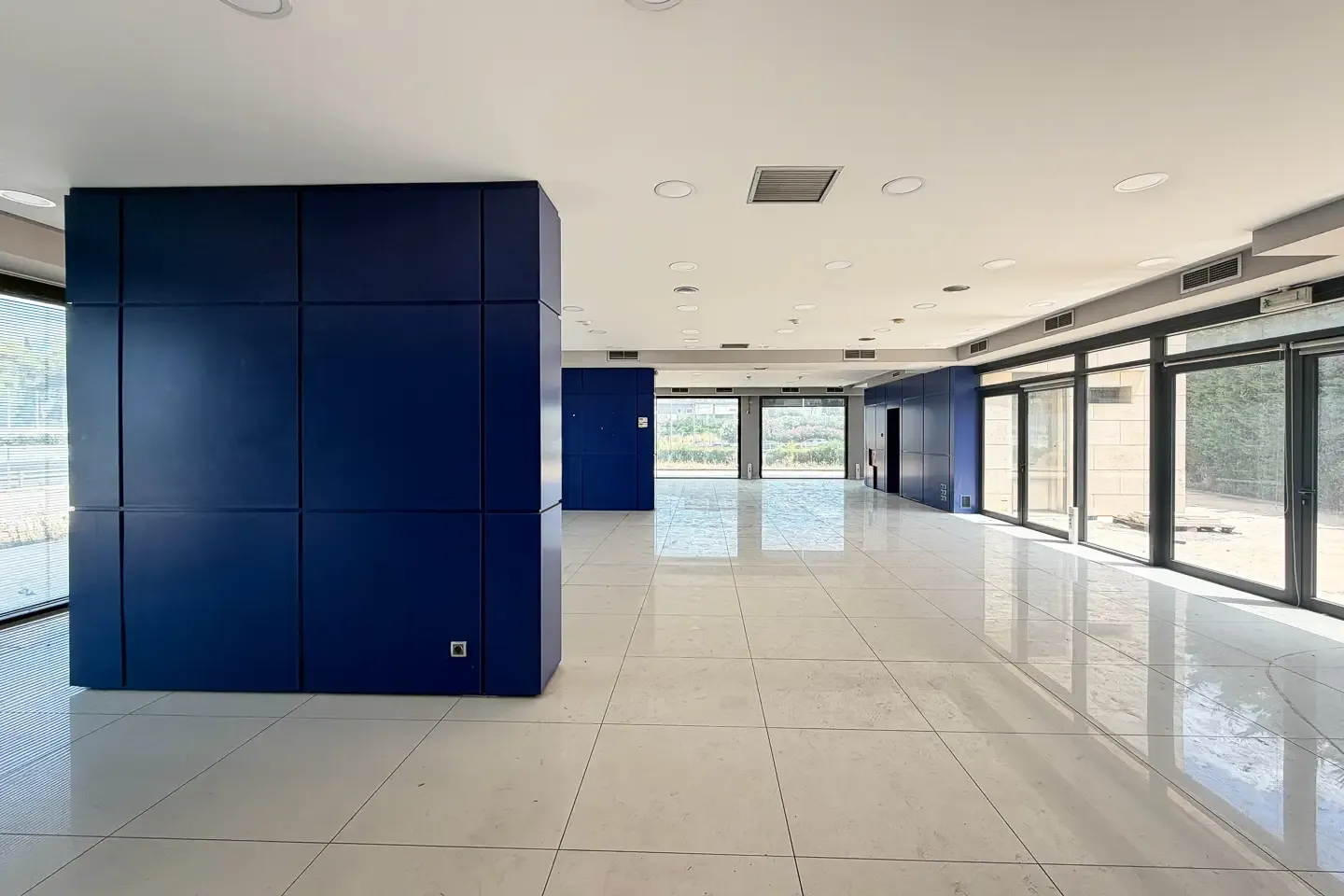 Kifissia building 1.368 sq.m, for sale | ref. 3381-01 - photo 1 of 12