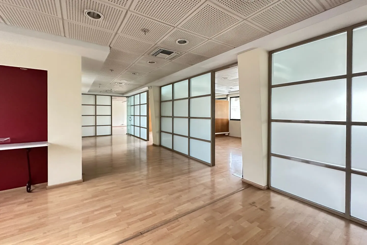 Athens building 7.500 sq.m, for rent - photo 1 of 12