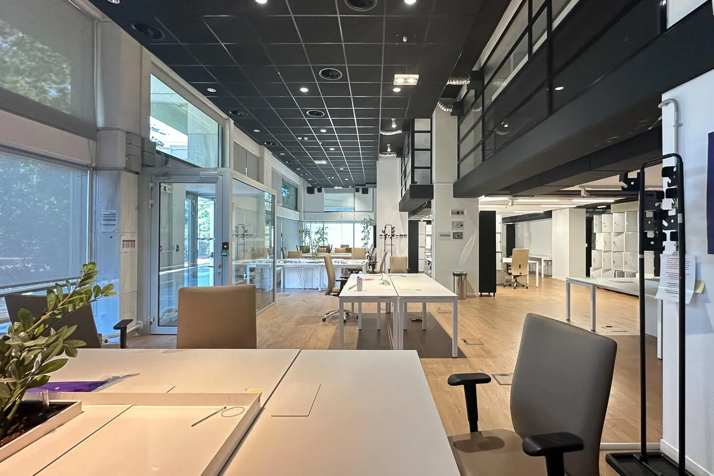 Marousi office 762 sq.m, for rent - photo 1 of 11