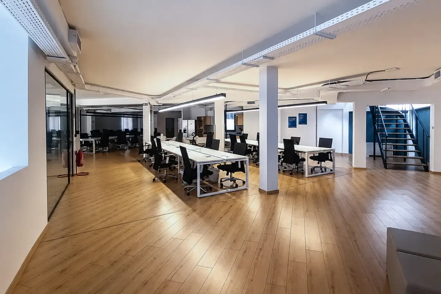 Athens-Center office 1.630 sq.m, for rent | ref. 3588 - photo 1 of 4