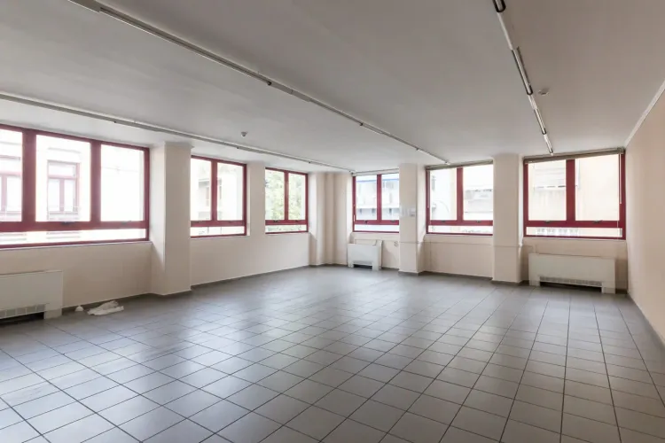 Property 2077 - Photo 6815