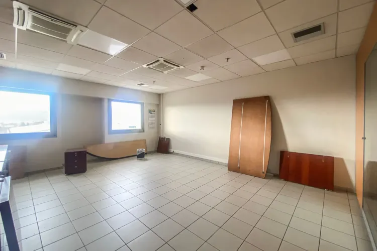 Property 3132 - Photo 10829